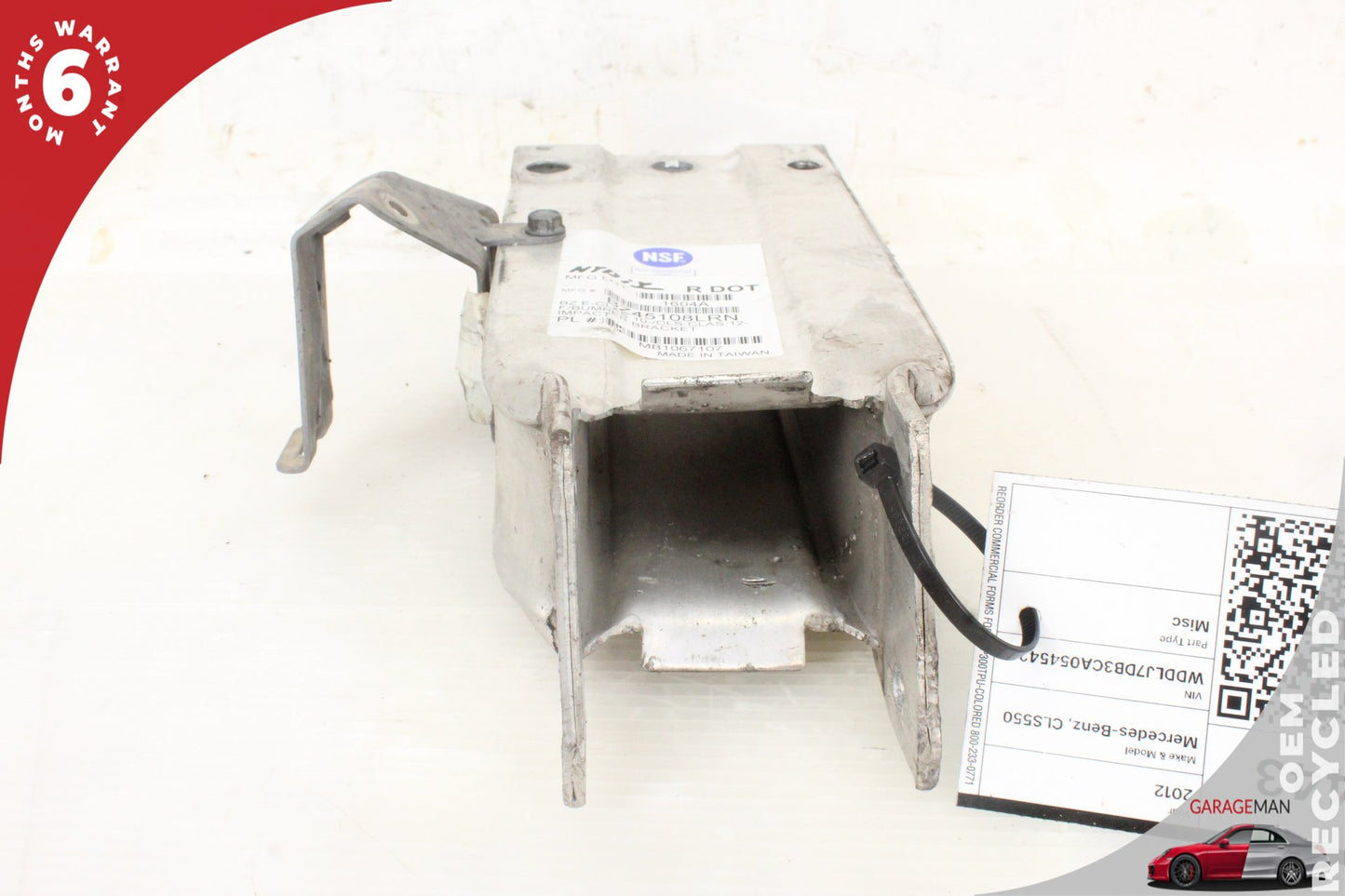 2010-2018 Mercedes-Benz CLS550 W218 Front Right Bumper Reinforcement Bracket