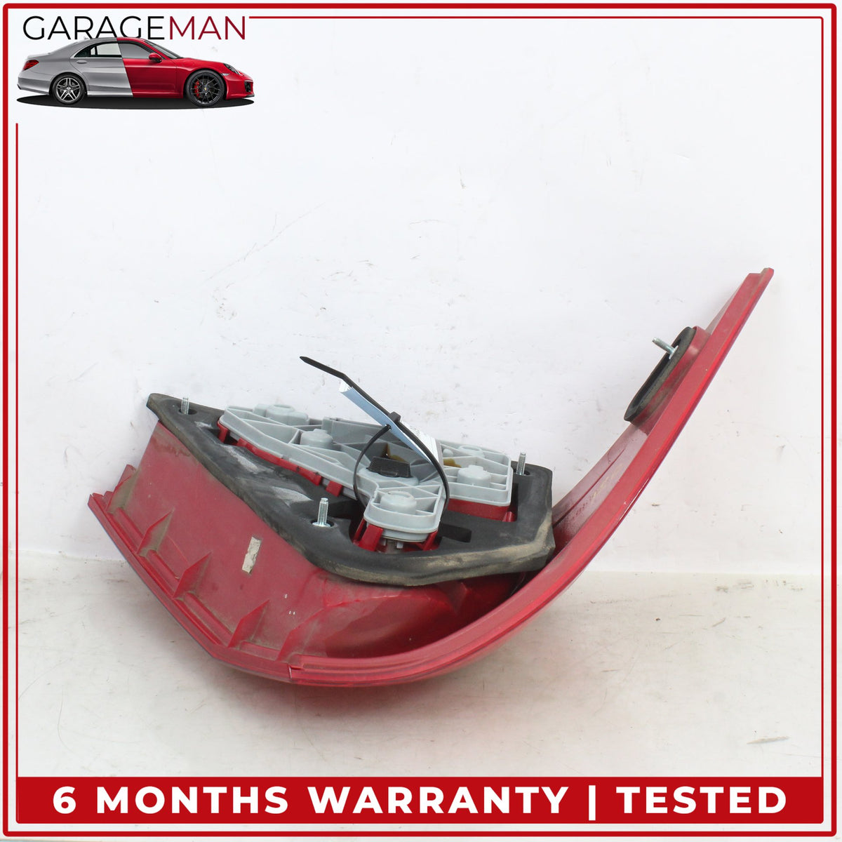 2005-2007 Mercedes-Benz C230 W203 Rear Right Side Tail Light Lamp 2038203464 OEM