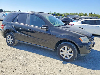 Parting Out- 2007 Mercedes-Benz ML350 W164- 113
