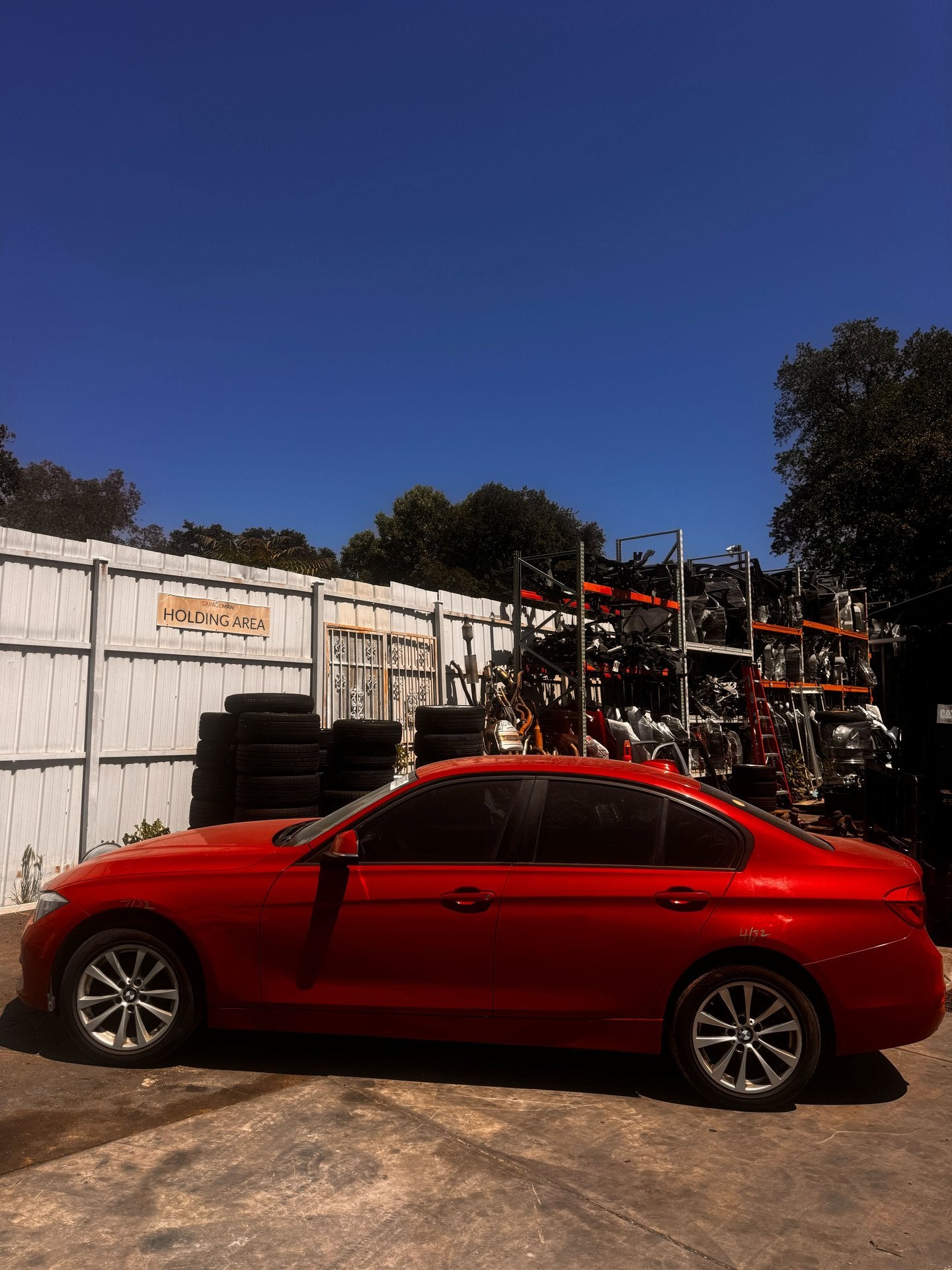 BMW 320i F30