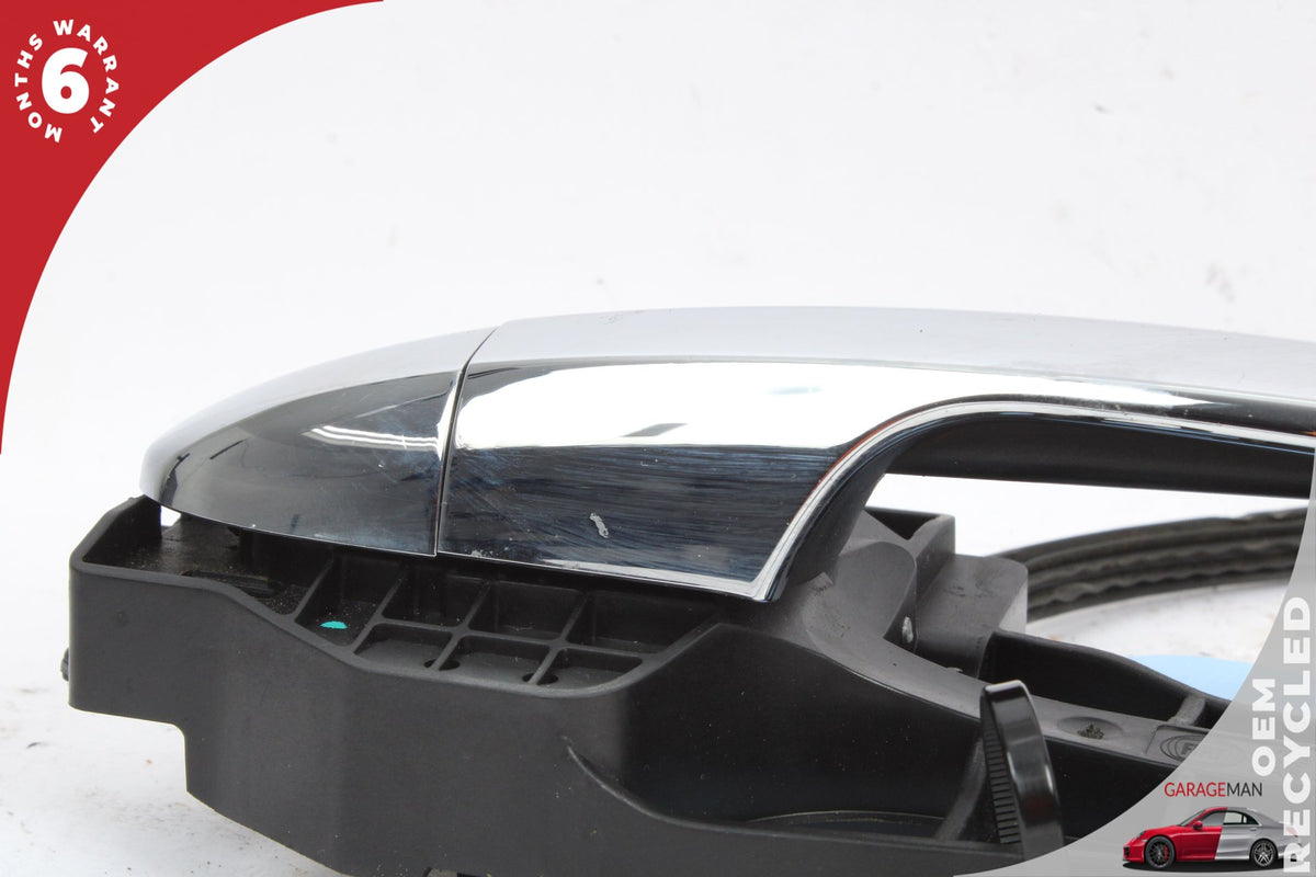 2014-2017 Fiat 500L Hatchback Right Front Exterior Door Handle 68260348AA Genuine