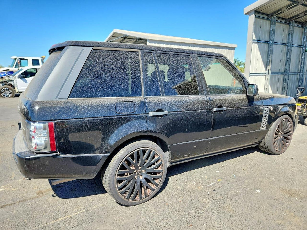Parting Out- 2010 Land Rover Range Rover L322- 255