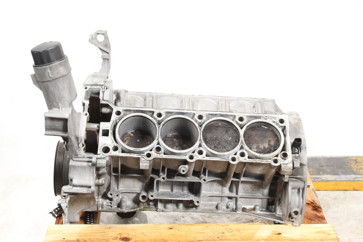 1999-2006 Mercedes-Benz S500 W220 RWD Engine Cylinder Block 1130109305 OEM