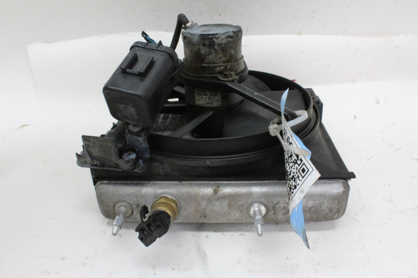 2003-2006 Mercedes W220 S55 AMG Engine Oil Cooler Radiator w/ Fan Motor OEM