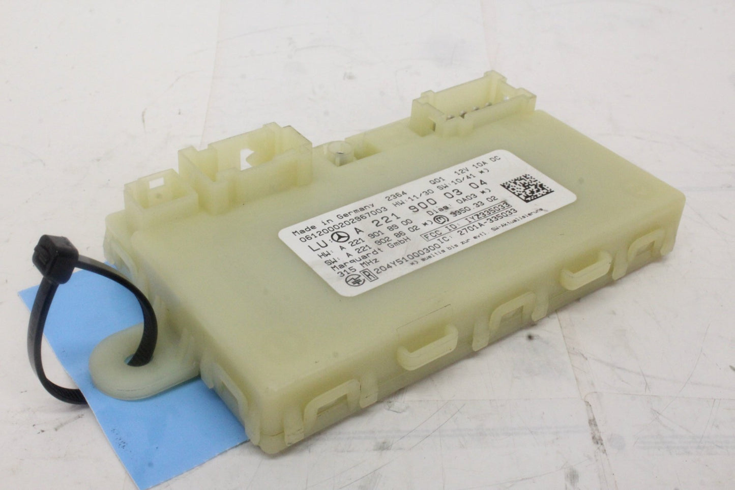 2010-2014 Mercedes-Benz S550 W221 Keyless Go Entry Control Module 2219000304