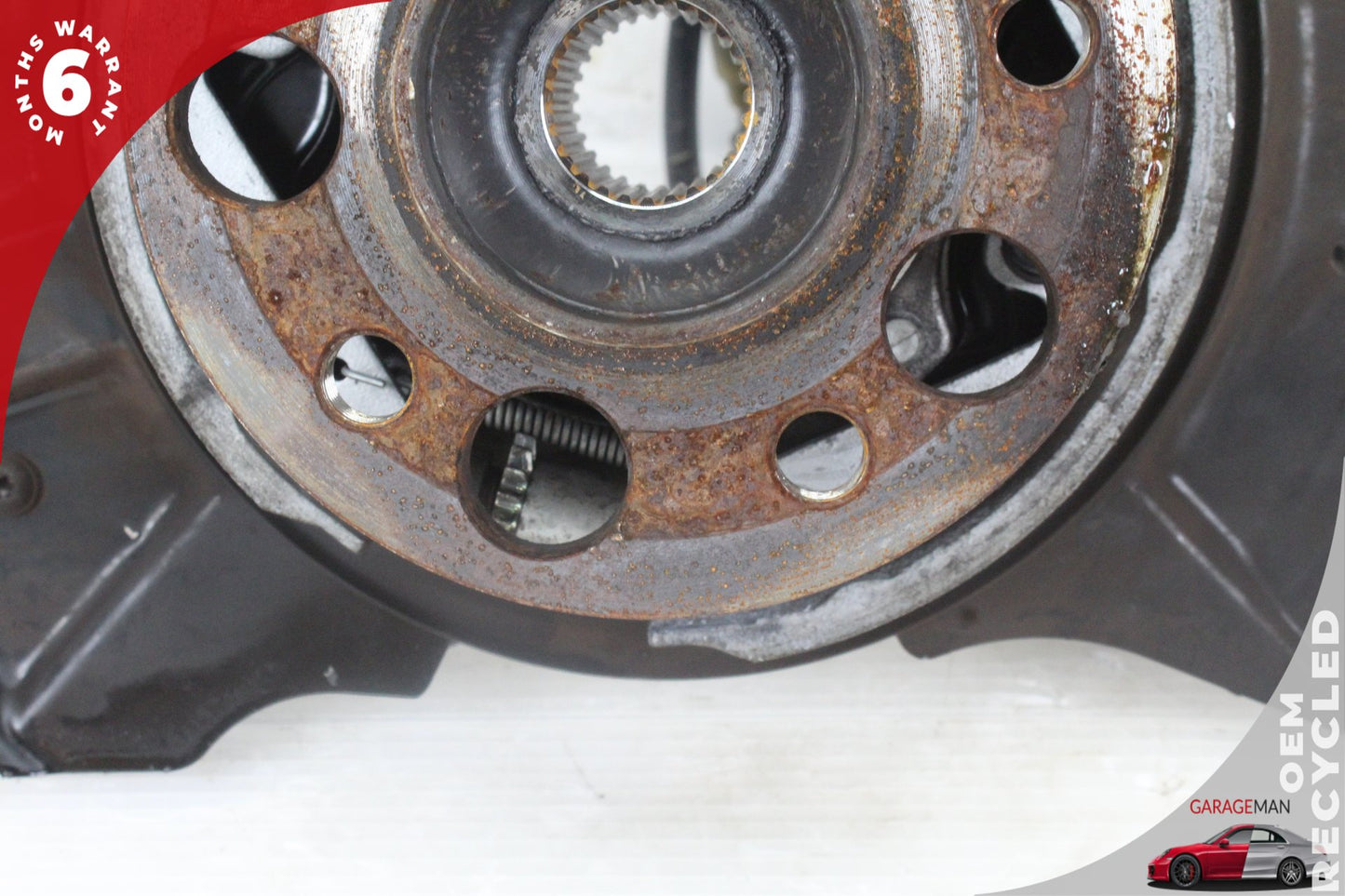 2008-2018 Mercedes W218 CLS550 Rear Right Spindle Knuckle Wheel Hub 2123500241