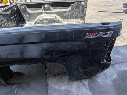 2014-2018 Chevrolet Silverado 1500 4WD 5.3L Crewcab Pickup Bed Box 84290081 OEM