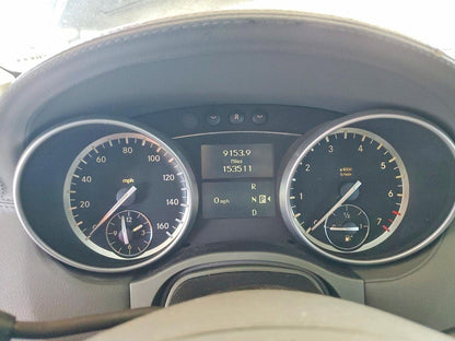 Parting Out- 2012 Mercedes-Benz GL450 X164- 111