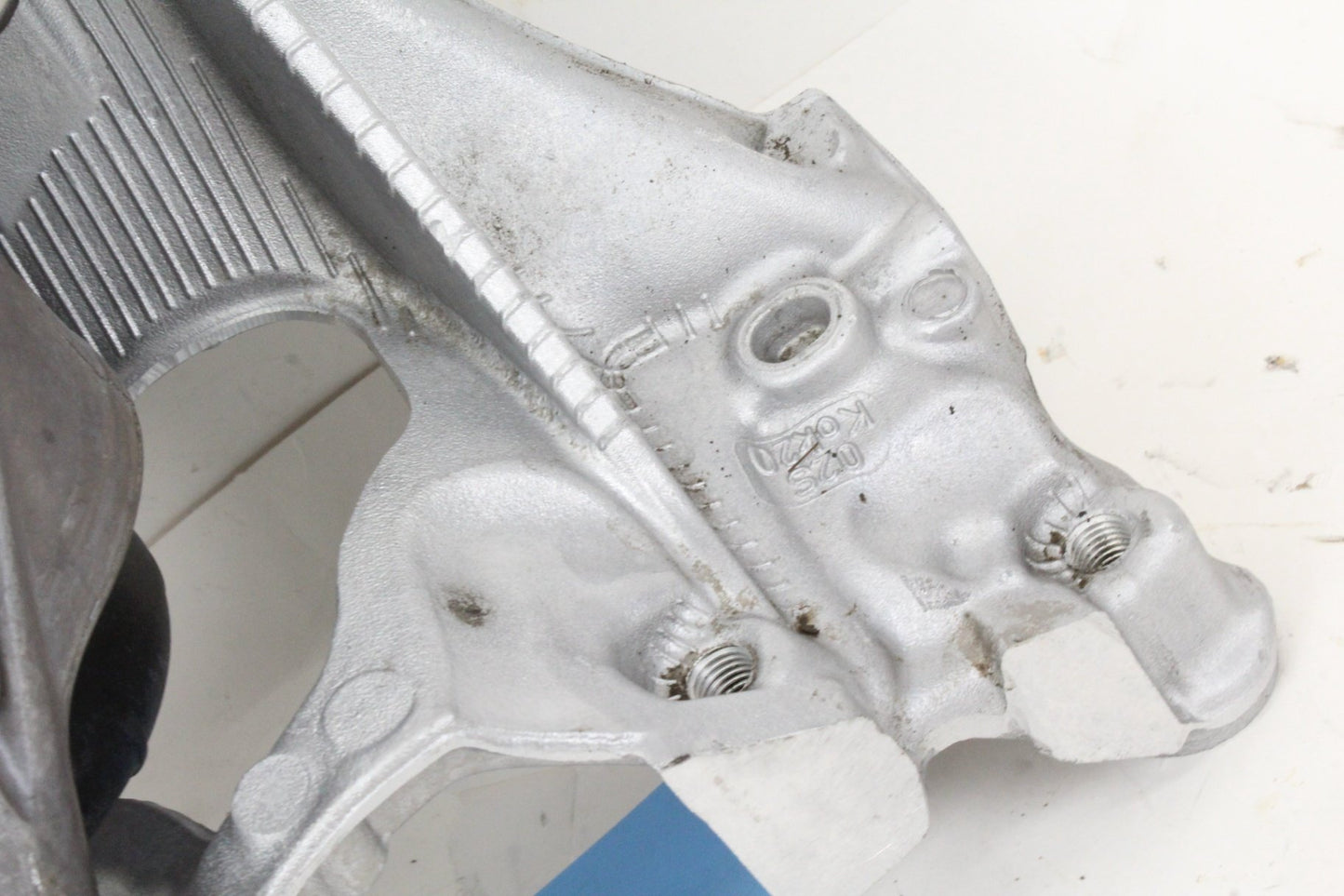 2017-2024 Audi A4 B9 Front Right Side Engine Mount Bracket 8W0399296E OEM
