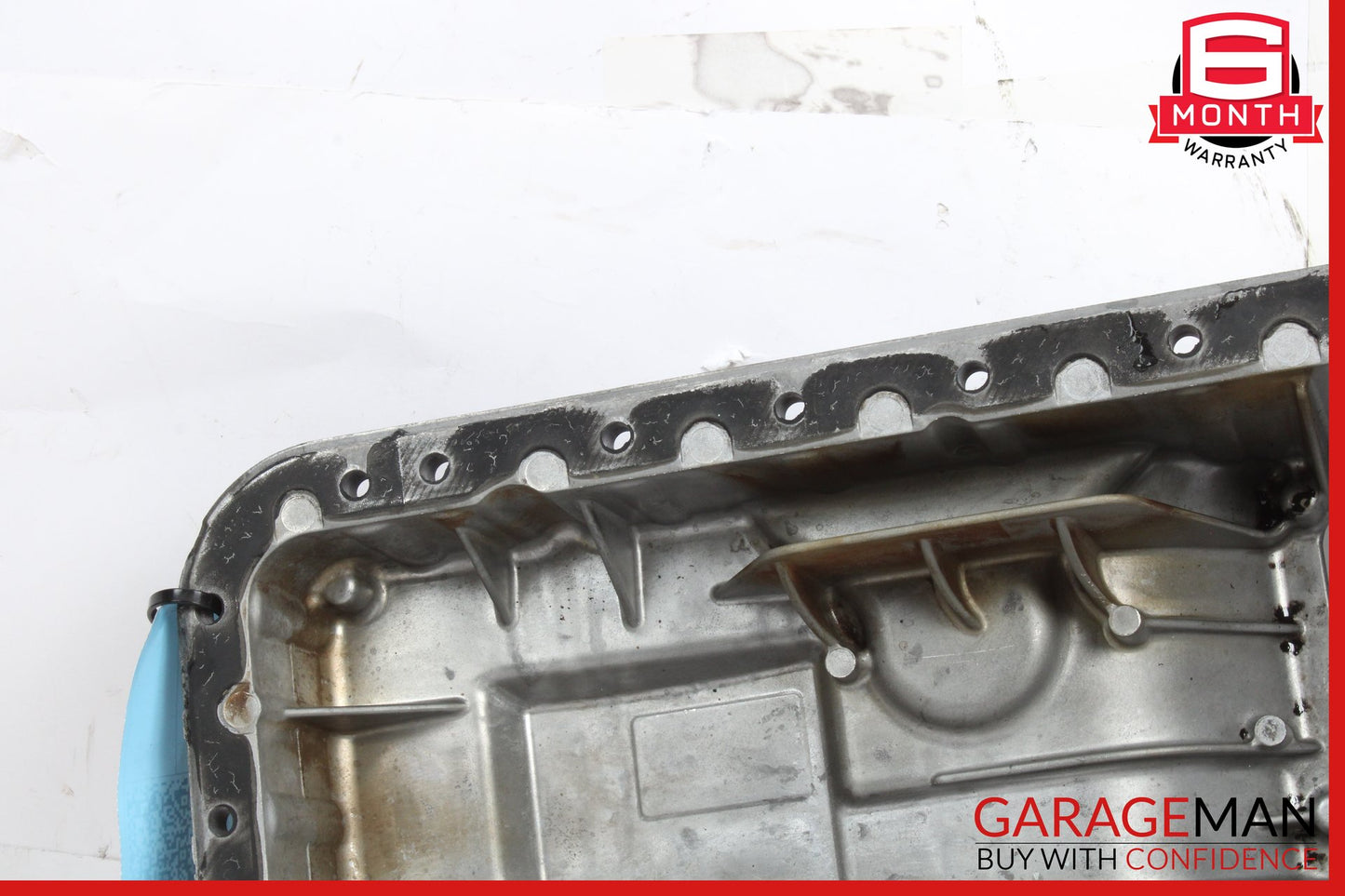 2005-2012 Mercedes W209 CLK350 C230 CLS550 SL550 Upper Oil Pan 2720100128 OEM