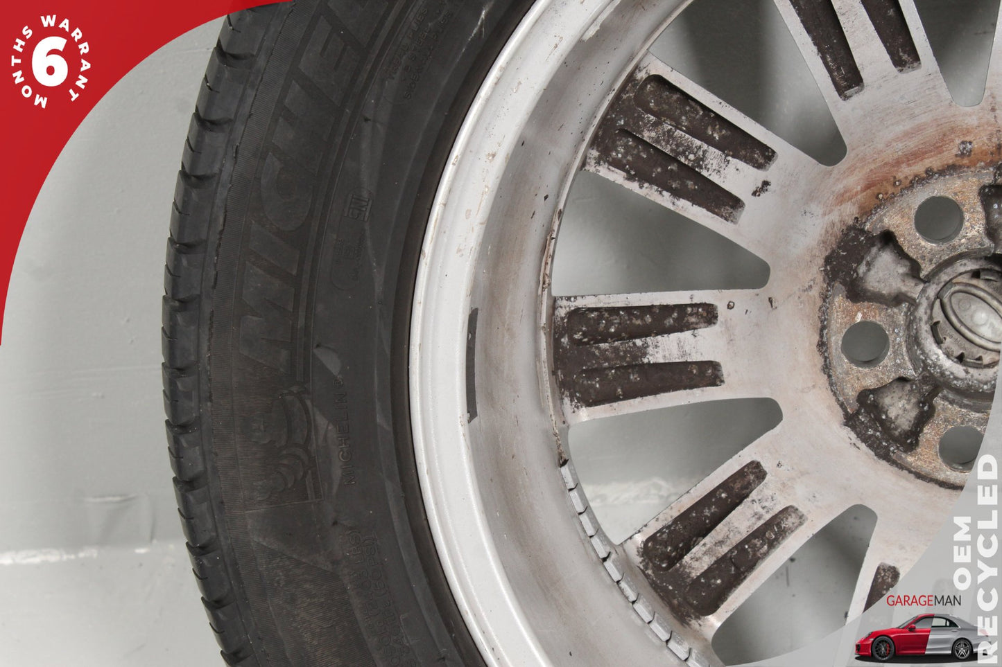 2010-2016 Land Rover LR4 Wheel Tire Rim 8Jx19EH2+53 CD242CDWU9GRA OEM