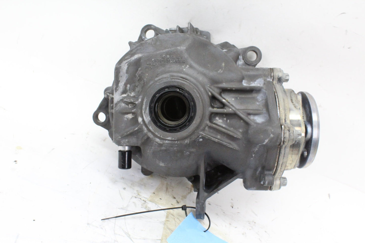 2008-2023 Mercedes-Benz C300 W205 Front Differential Axle Carrier 2213310000 OEM