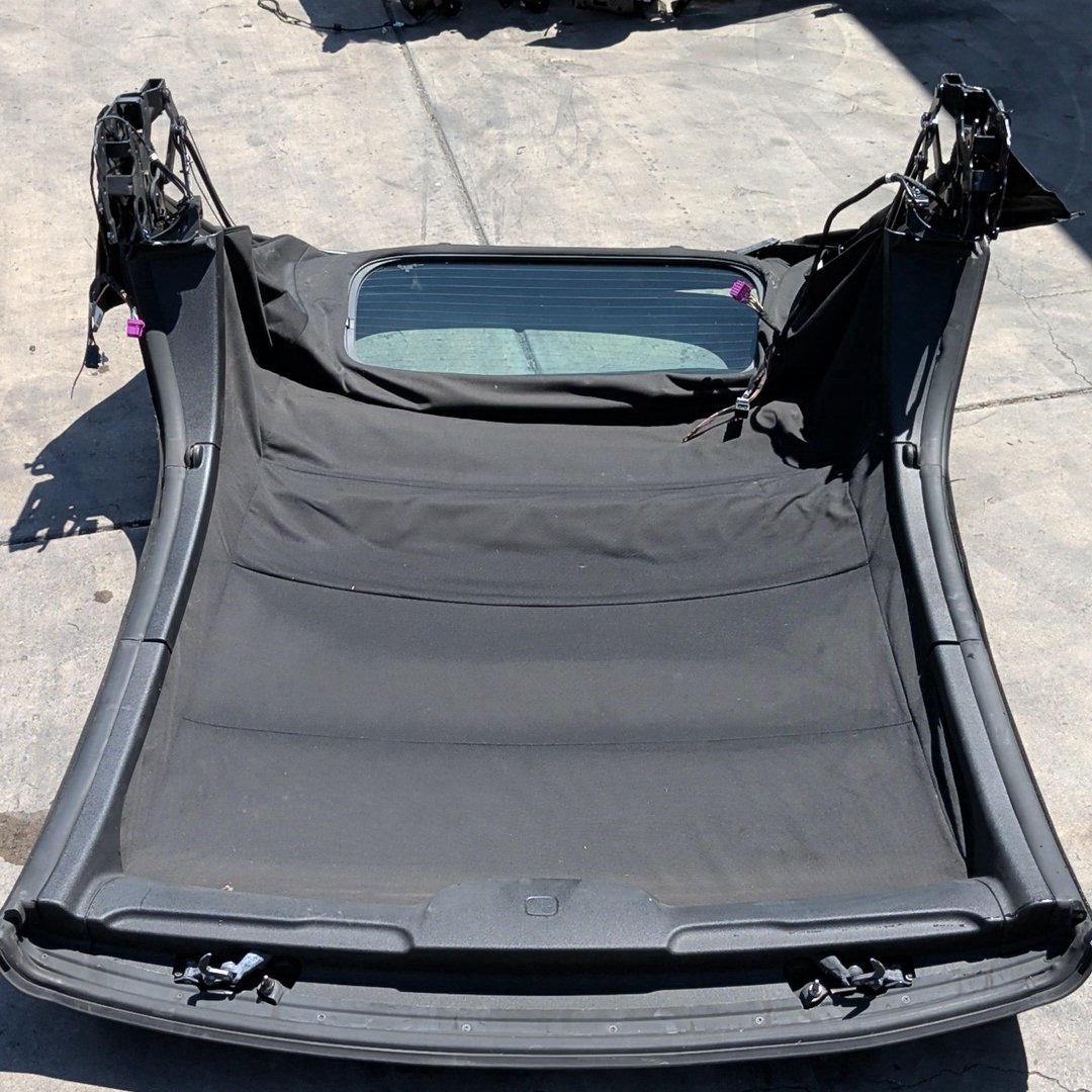 2013-2019 VW Volkswagen Beetle Convertible Soft Top Roof Glass Assembly OEM