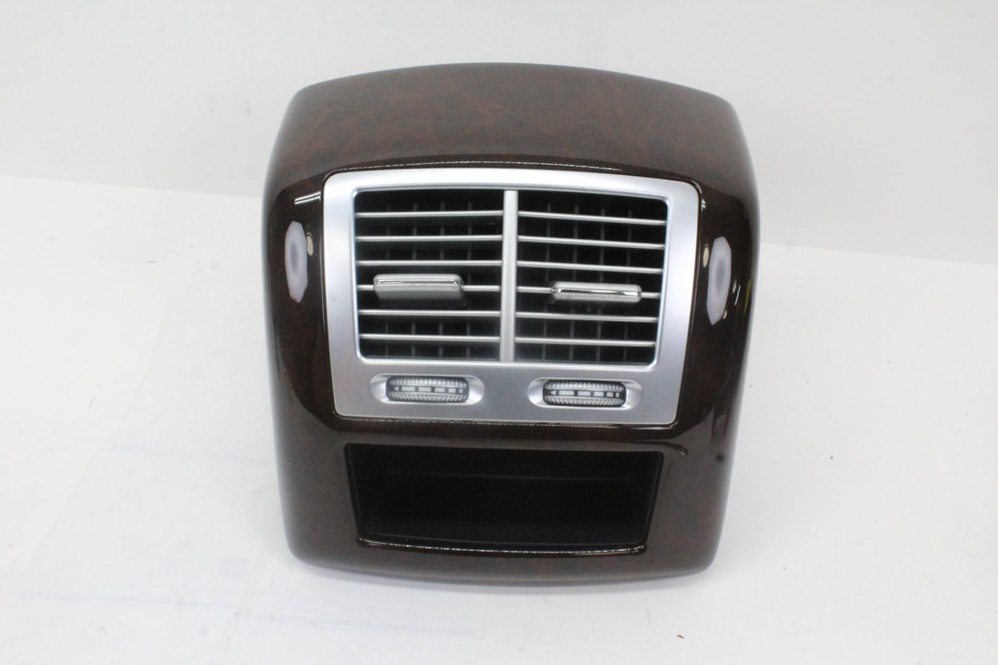 2007-2013 Mercedes-Benz S550 W221 Rear Center Console A/C Vent Trim 2216801639