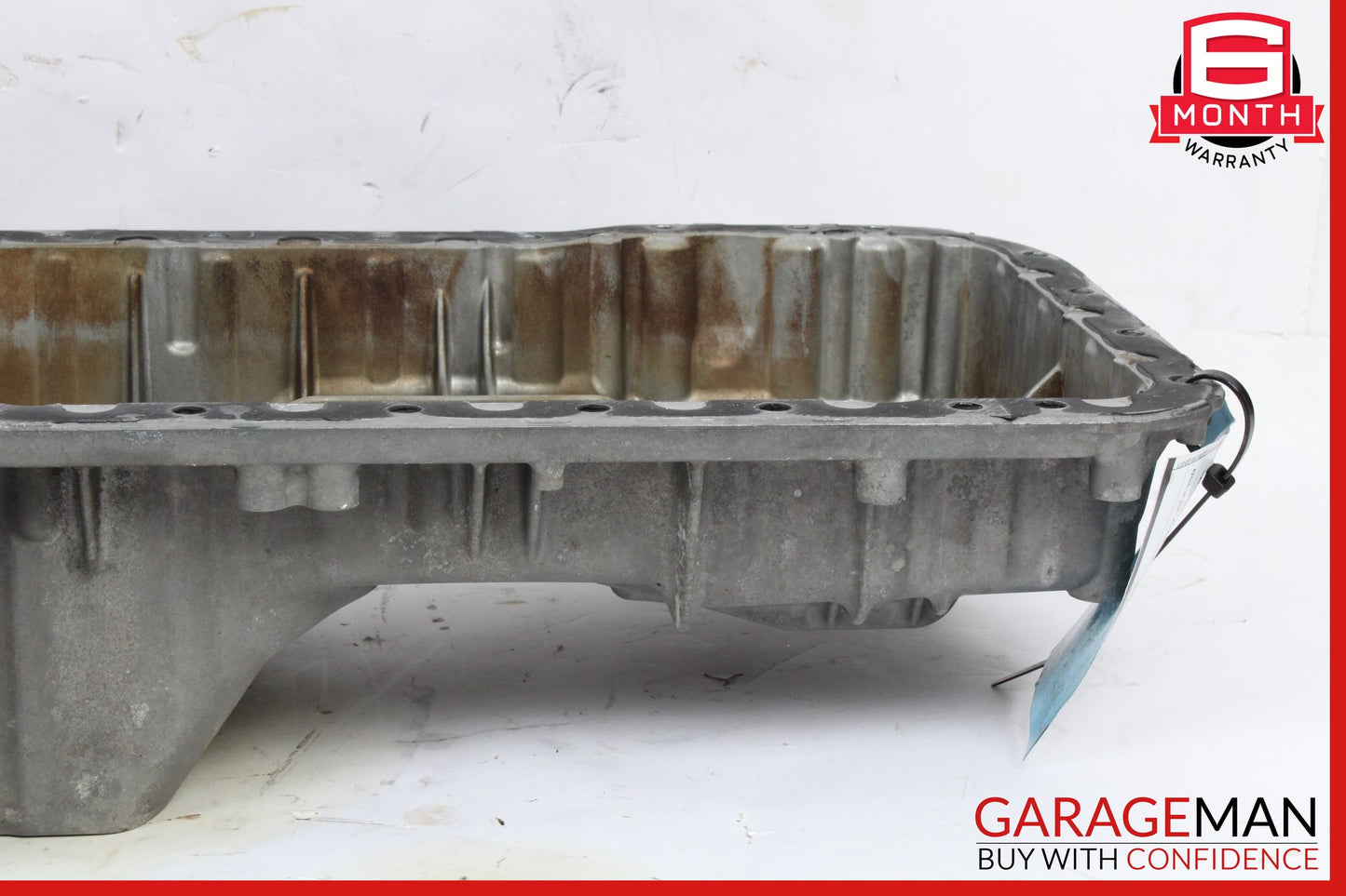 2005-2012 Mercedes W209 CLK350 C230 CLS550 SL550 Upper Oil Pan 2720100128 OEM