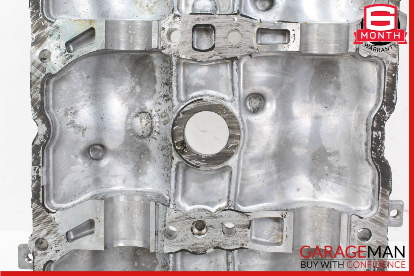 2005-2013 Mercedes-Benz R350 W251 Left Side Cylinder Head Valve Cover 2720160005