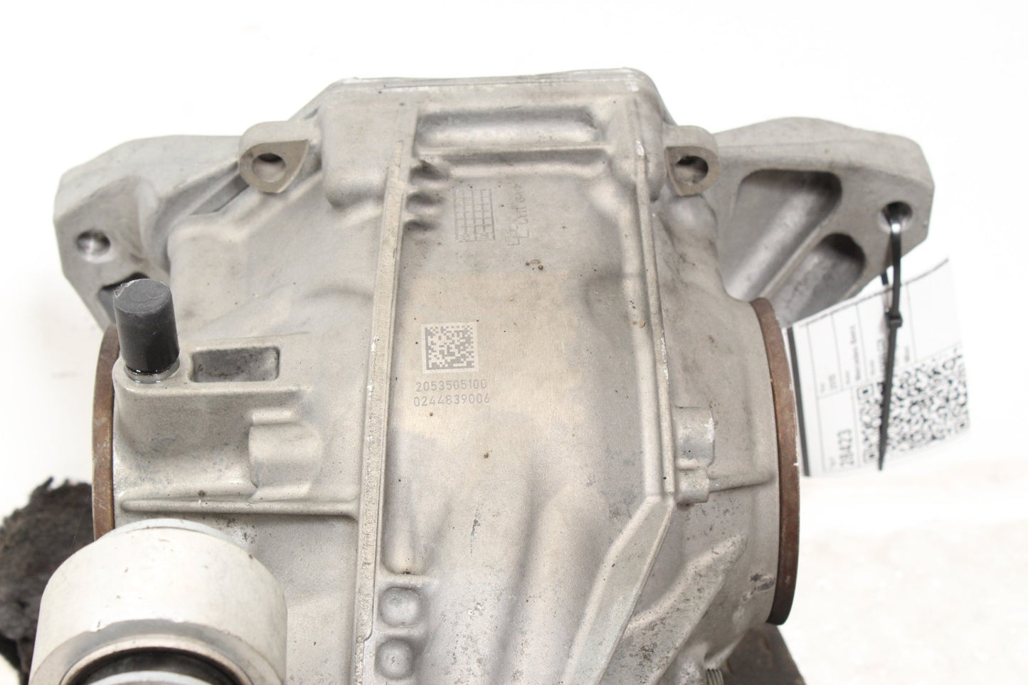 2015-2016 Mercedes-Benz C300 CDI AWD Rear Differential Diff Axle Carrier OEM