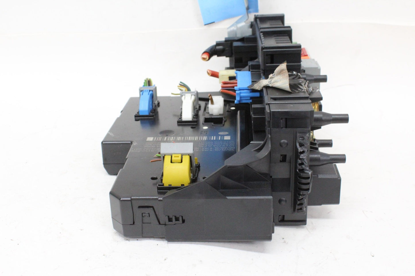 10-14 Mercedes-Benz C250 CDI W204 Rear Fuse Relay Box Module 2049060105