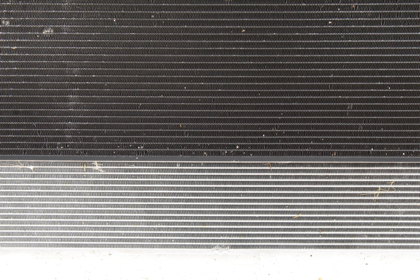 2009-2016 Audi A4 B8 Sedan Engine Cooling Radiator AC Condenser 8K0121207A