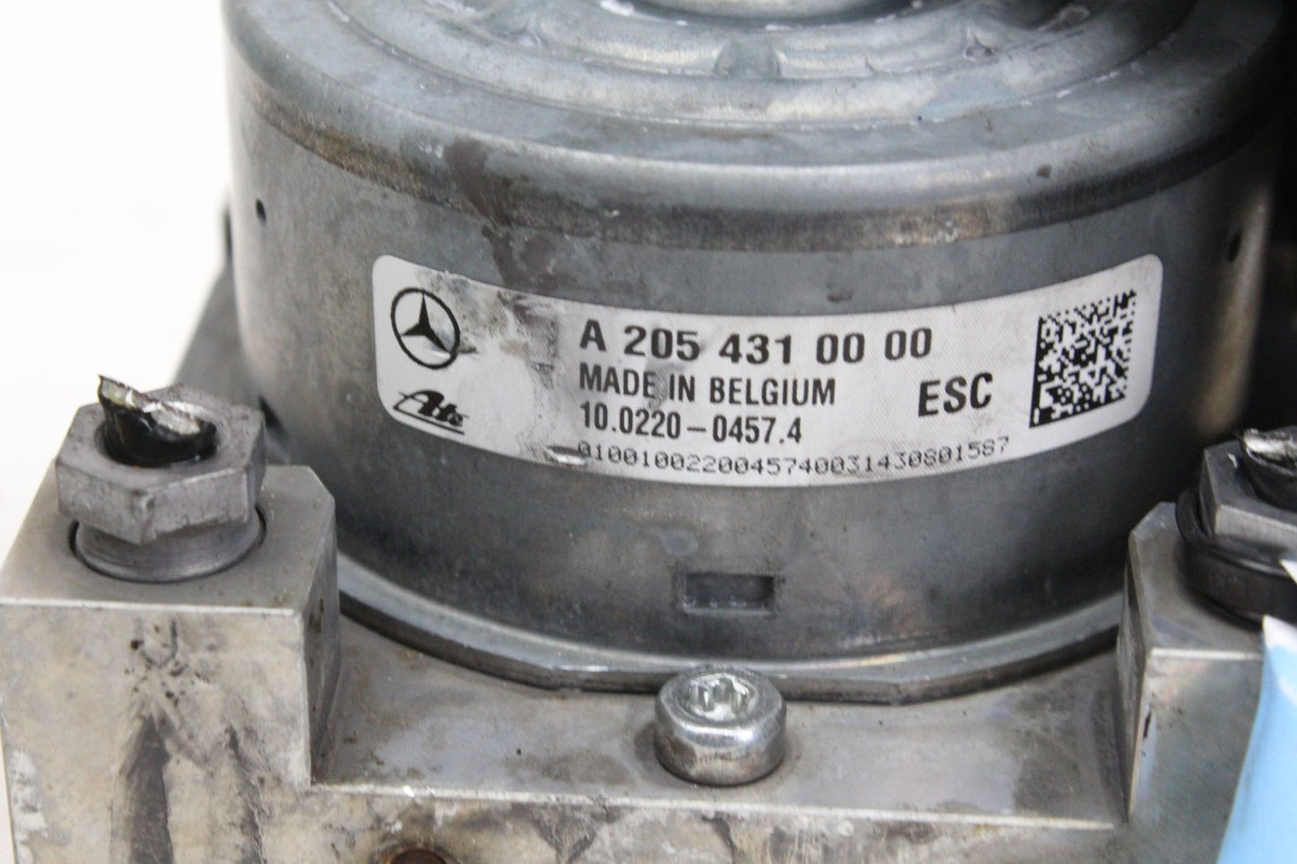 2015-2020 Mercedes-Benz C300 C-Class W205 ABS Brake Pump Module 2054310000