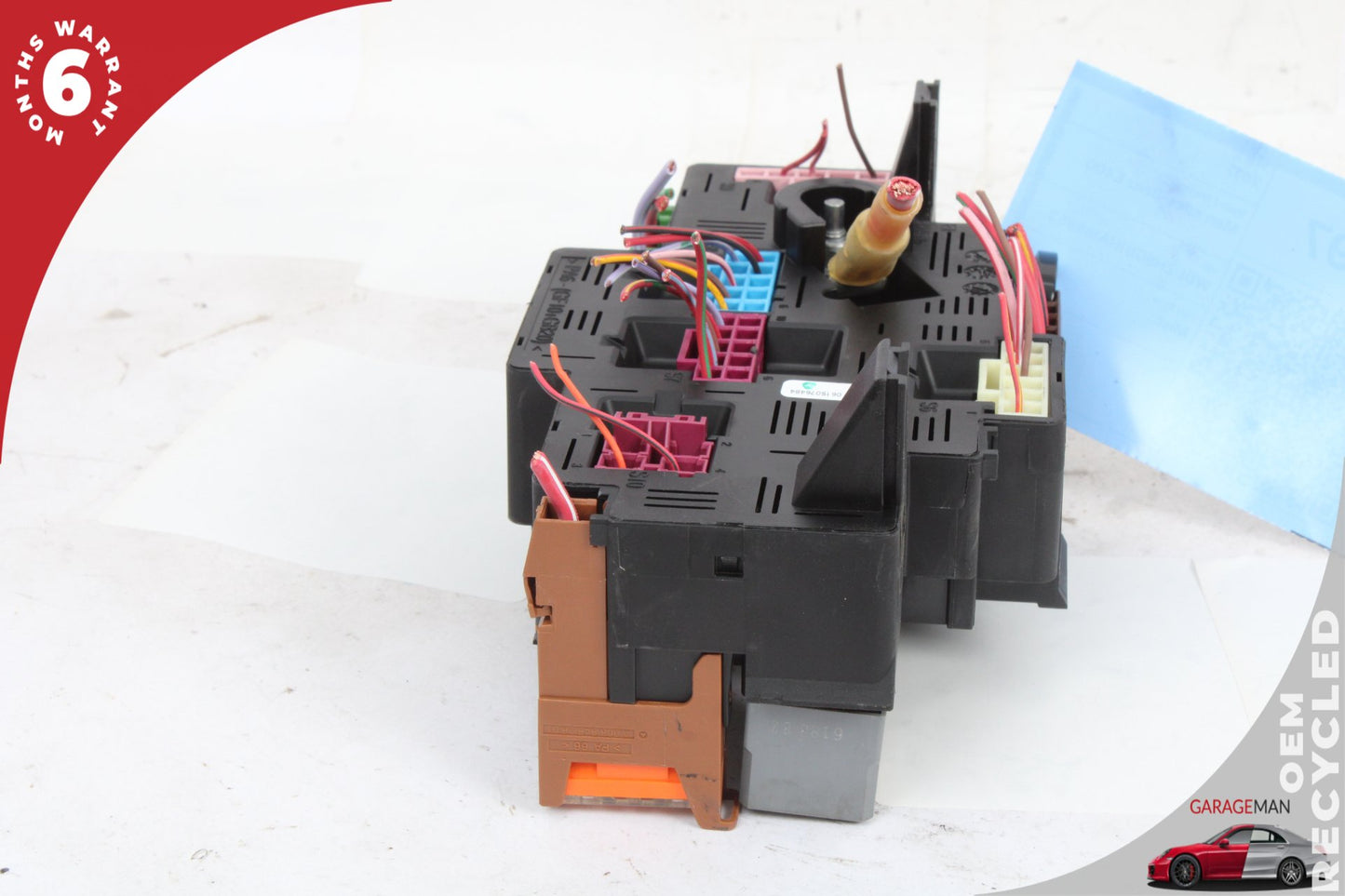 17-19 Mercedes-Benz E400 W213 Station Wagon Front Engine Fuse Box Relay 2139062202