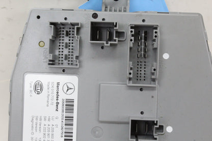 2015-2020 Mercedes-Benz C300 W205 SAM Signal Lamp Control Module 2059003913