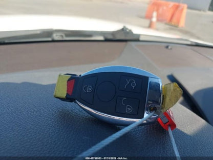 Parting Out- 2011 Mercedes-Benz C300 w204- 228