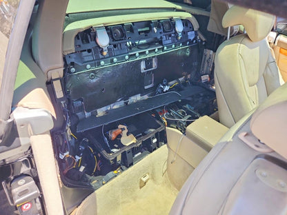 Parting Out- 2005 Mercedes-Benz SL500 R230- 143