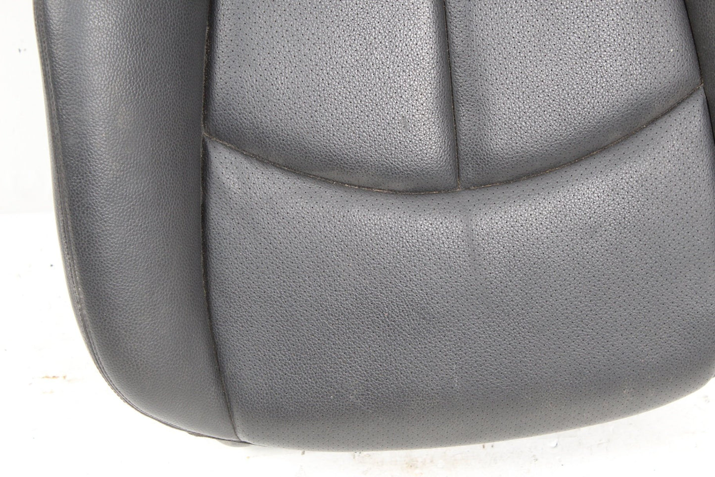 2007-2009 Mercedes-Benz E350 W211 Front Right Lower Seat Cushion 2119102850