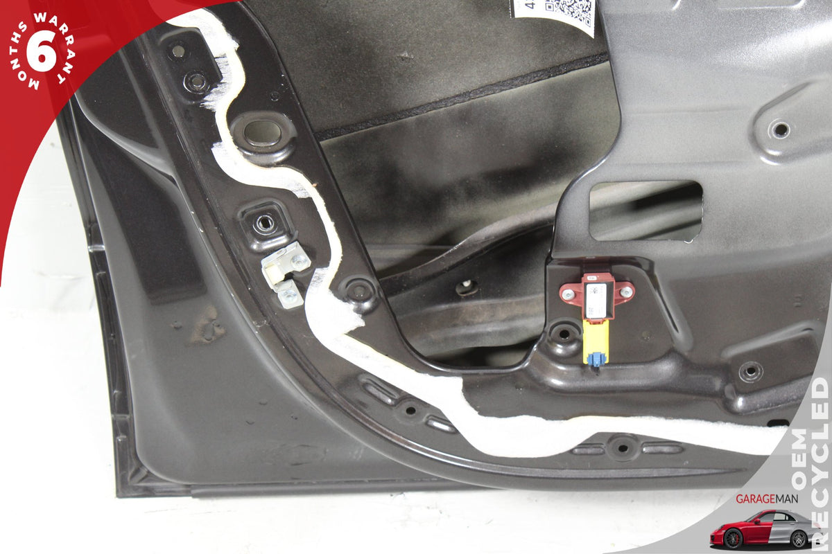 2014-2020 Fiat 500L Hatchback Left Front Door Shell 68674568AA OEM