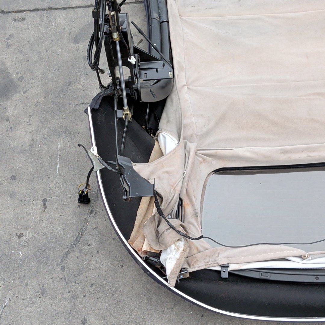 1997-2006 Jaguar XK8 XKR Convertible Soft Top Roof Glass Assembly FJA1102AB OEM