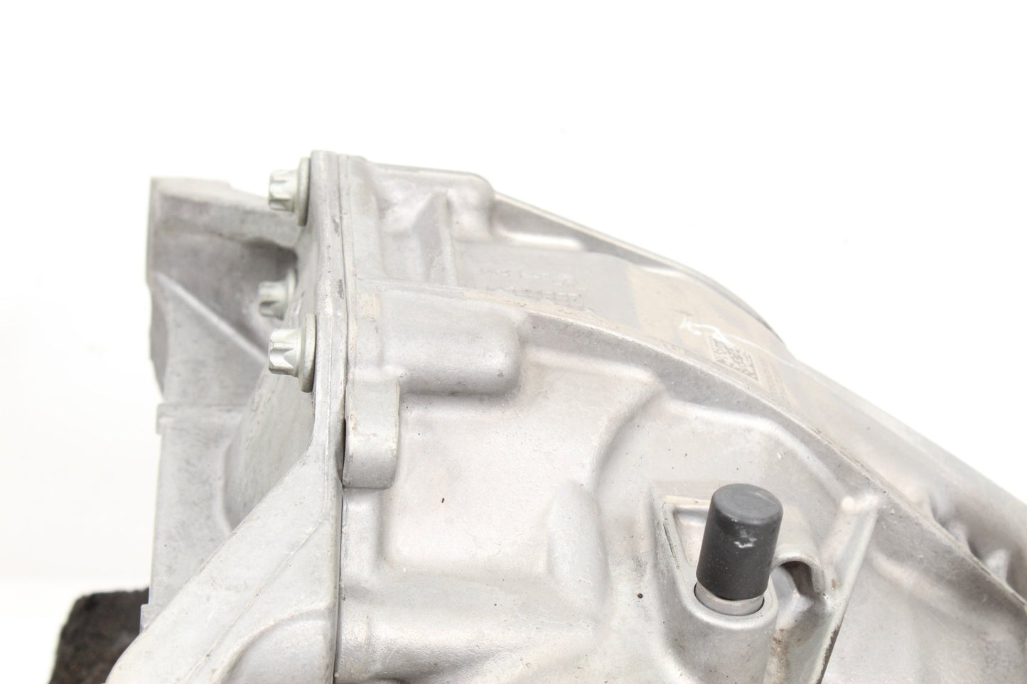 2015-2016 Mercedes-Benz C300 W205 Rear Differential Carrier 2053505100