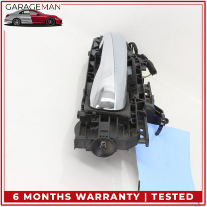 2015-2020 Mercedes W205 C300 Right Passenger Side Exterior Door Handle OEM
