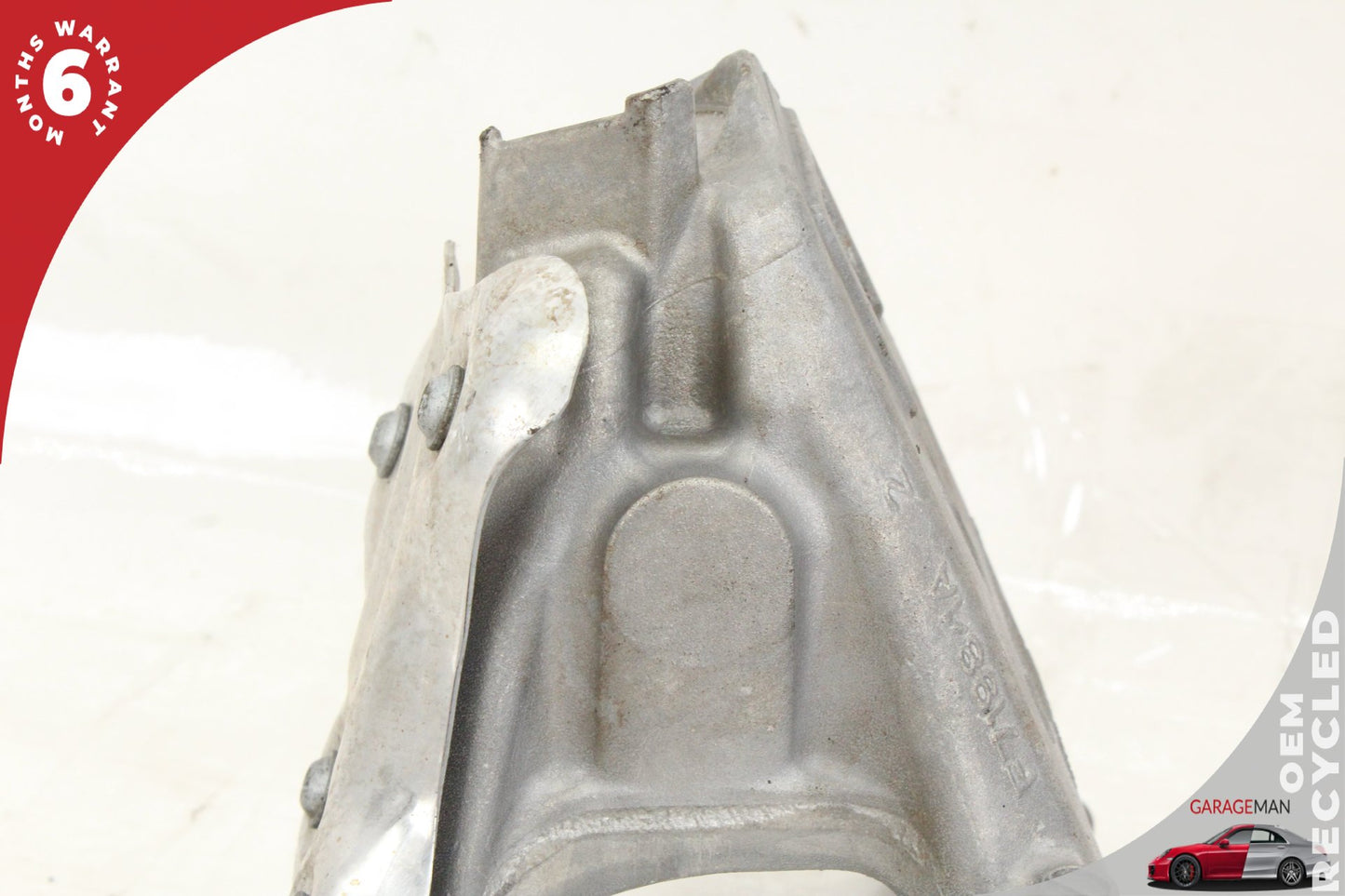 2019-2024 BMW 330i G20 RWD Front Right Engine Mount Bracket 6876206