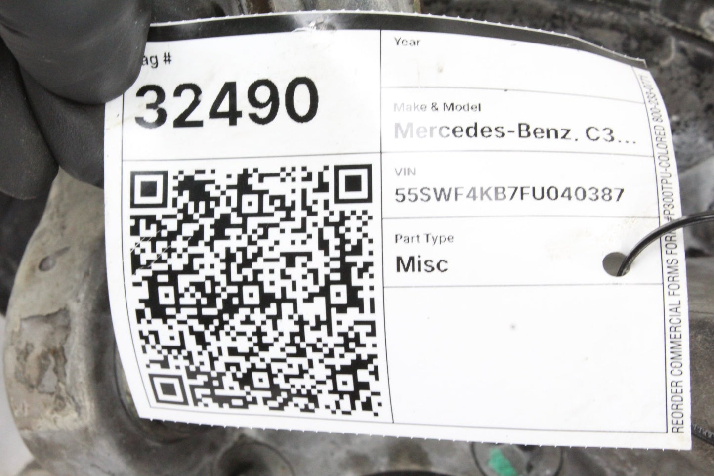 2015 Mercedes-Benz C300 W205 Rear Right Spindle Knuckle Wheel Hub 2055467480