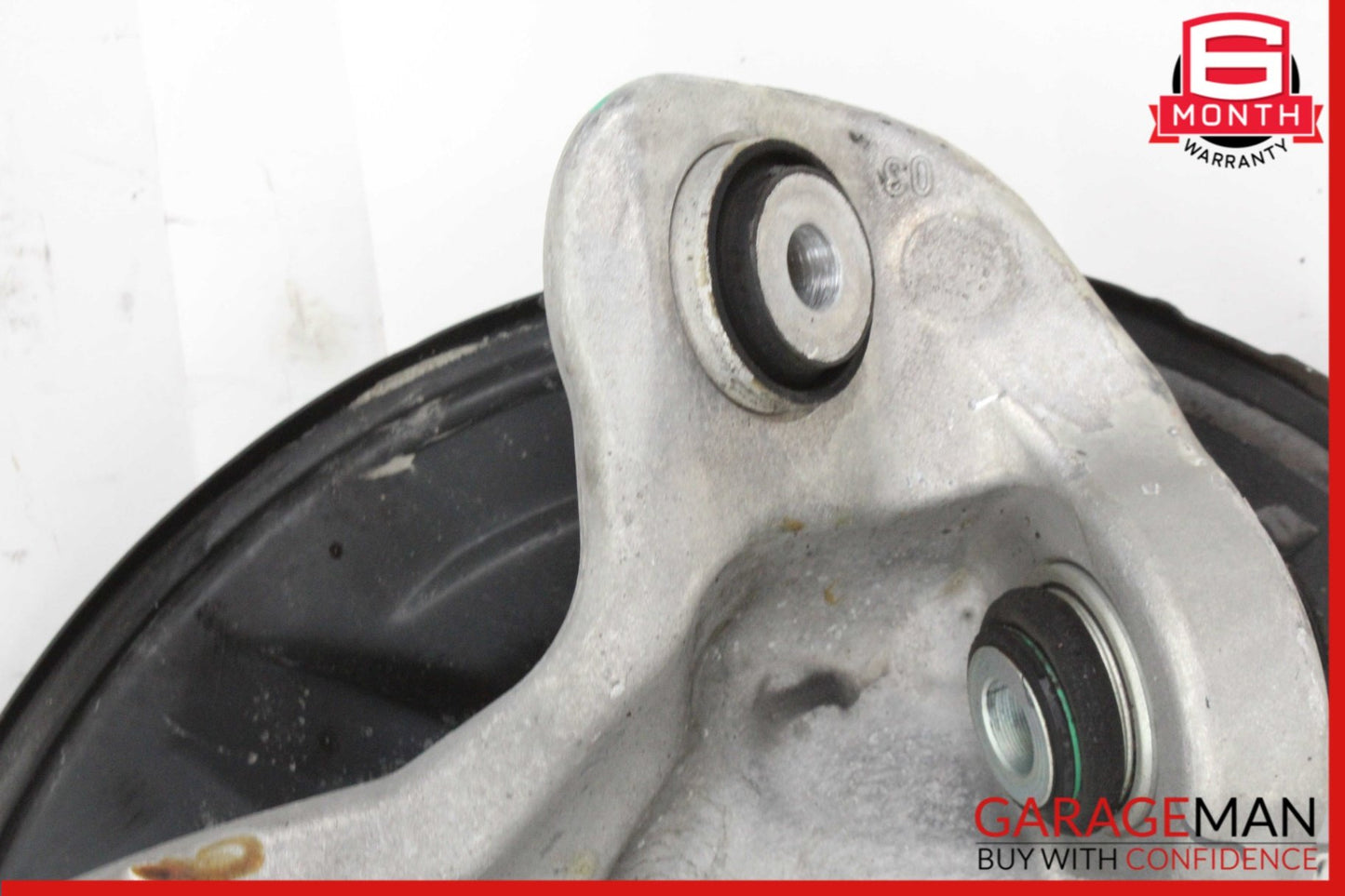 2015-2020 Mercedes-Benz C300 Rear Left Spindle Knuckle Wheel Hub 2055467380