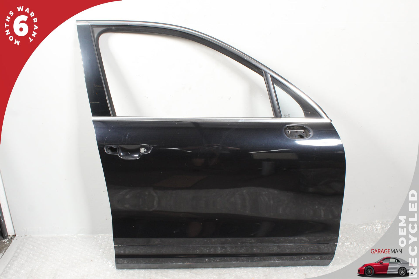 2011-2018 Porsche Cayenne 958 Front Right Passenger Side Door Shell Black OEM