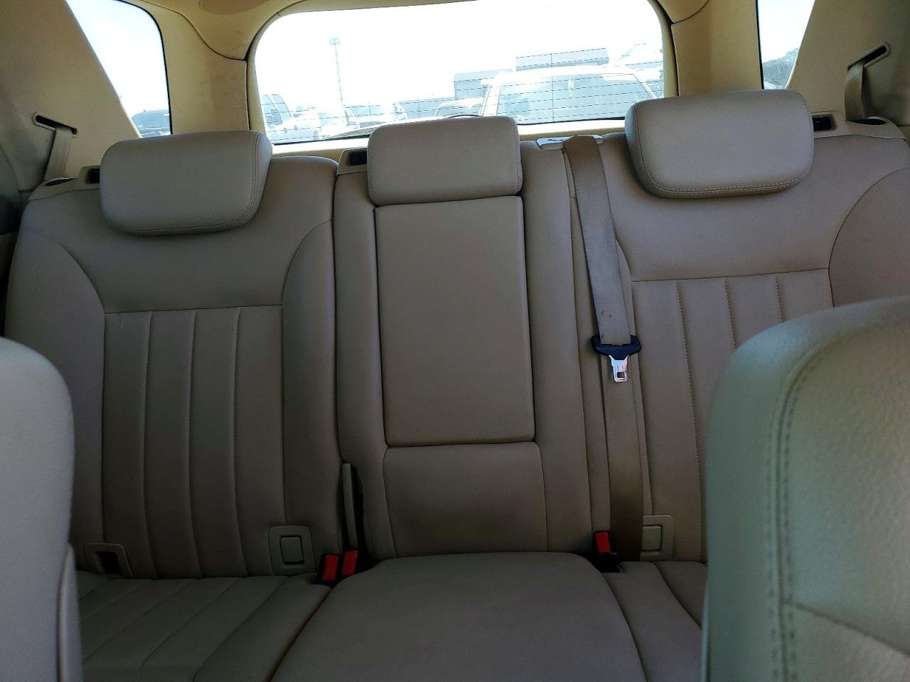 Parting Out- 2007 Mercedes-Benz ML350 W164- 113