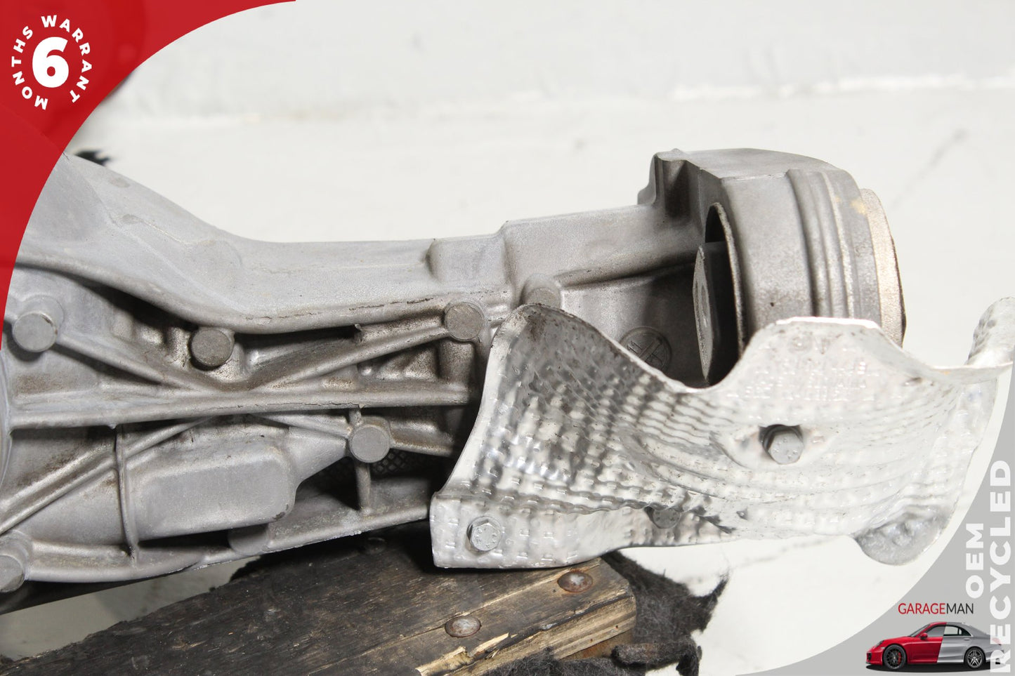 2011-2018 Porsche Cayenne S Hybrid 92A AWD 3.0L Front Differential Axle Carrier 95834901120