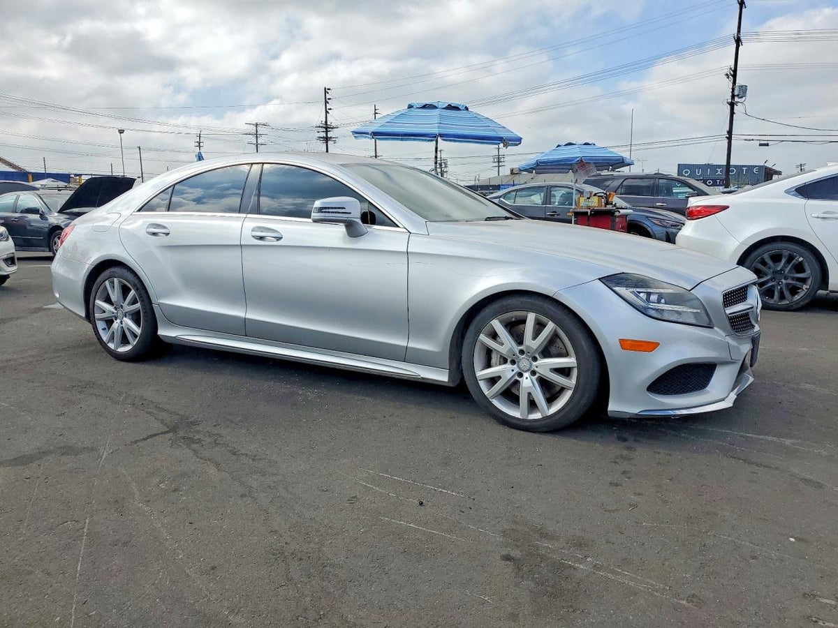 Parting Out- 2016 Mercedes-Benz CLS550 W218- 284