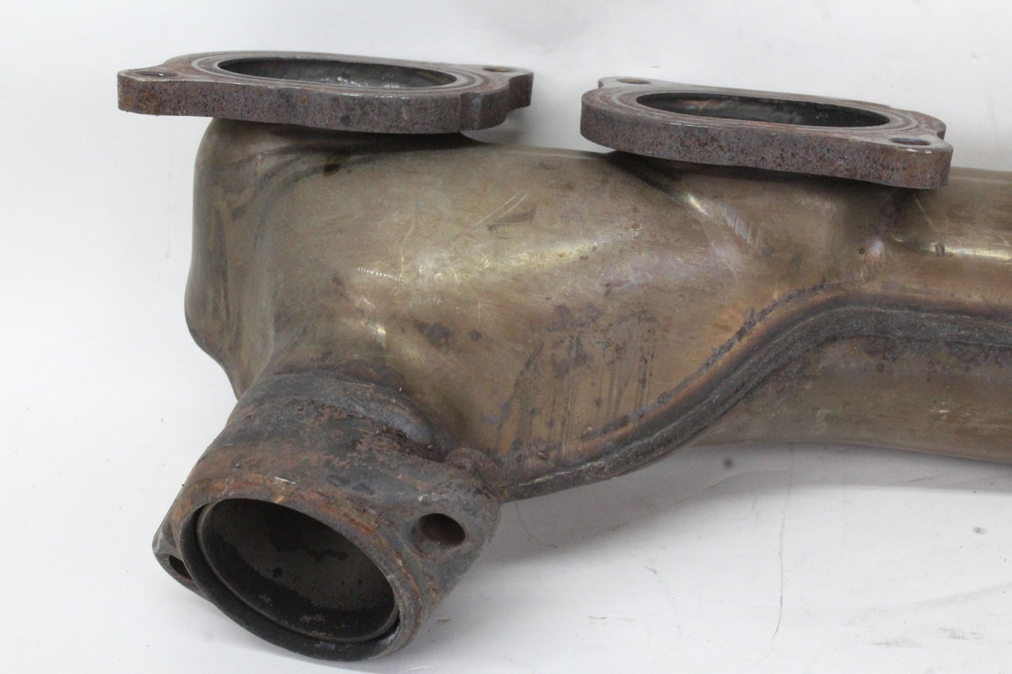 2007-2015 Mercedes-Benz CLS63 AMG W219 Left Side Exhaust Manifold 1561400109