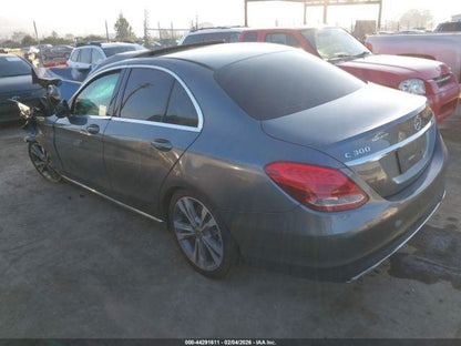 2018 Mercedes-Benz C300 W205
