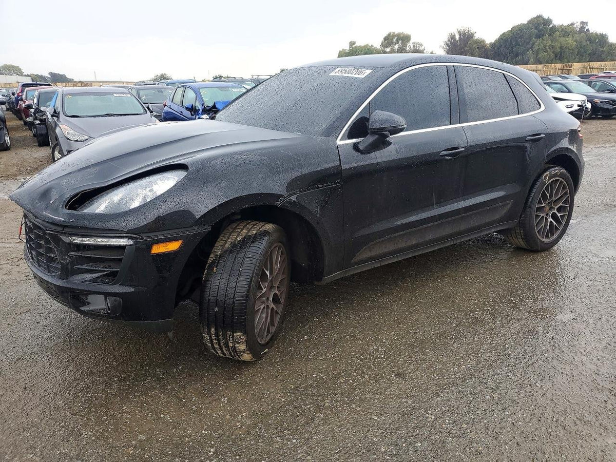 Parting Out - 2015 Porsche Macan 95B S - 291