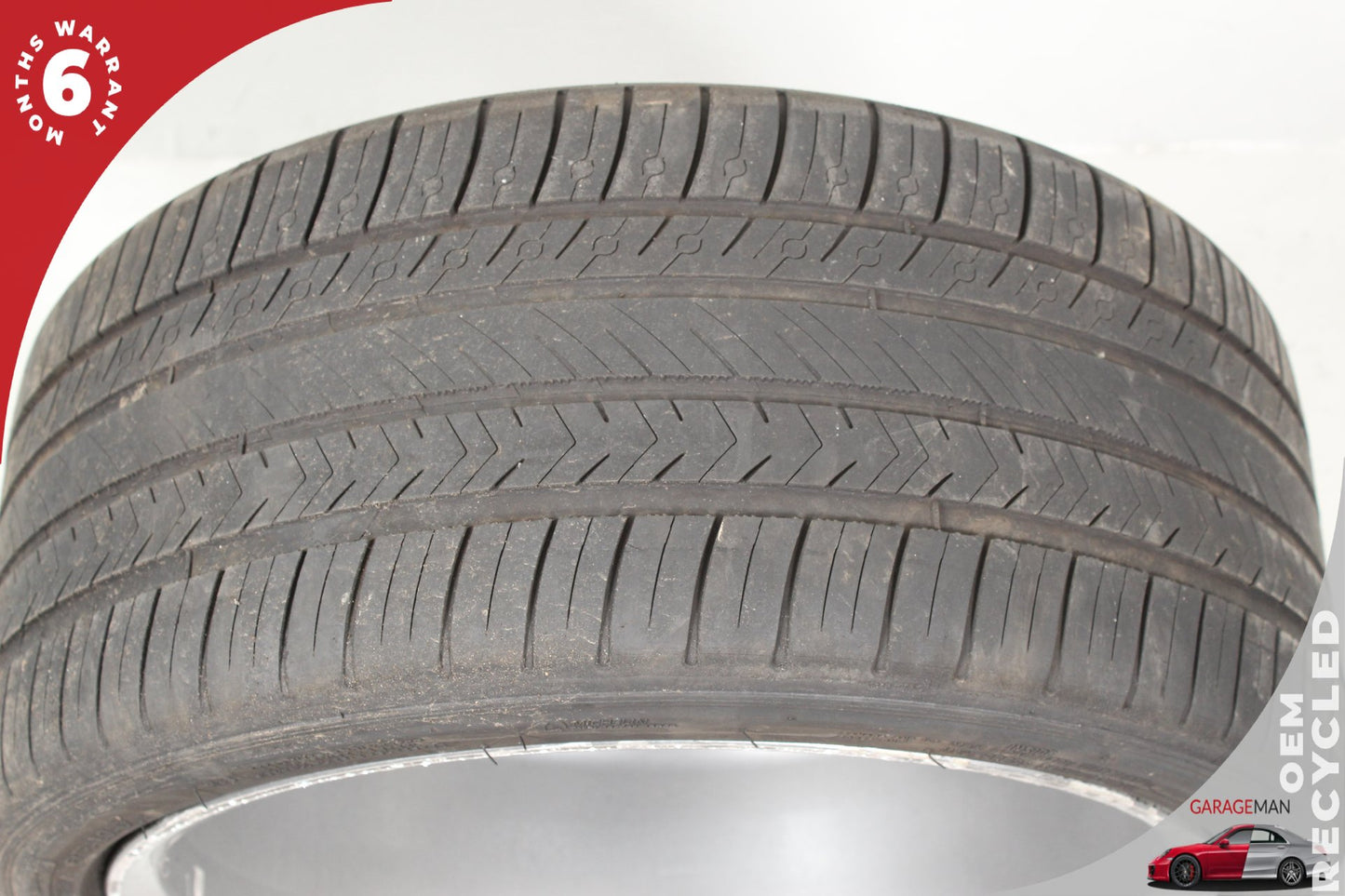 2009-2015 Mercedes W204 C300 Rear Wheel Rim w/ Tire 9JX18 H2 ET54 2044014002 OEM