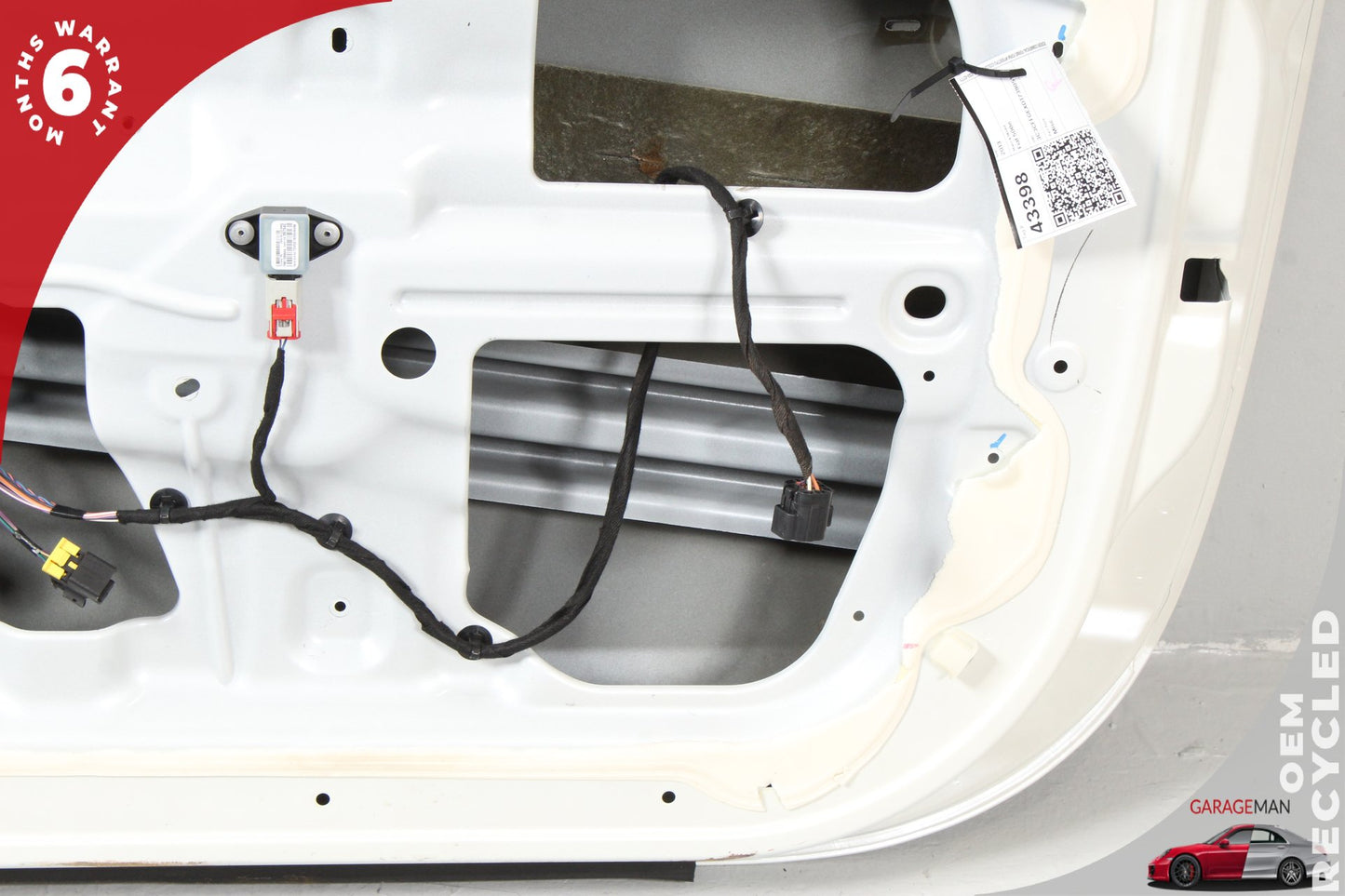 2012-2017 Fiat 500e Front Right Passenger Side Door Shell White 68186545AA OEM