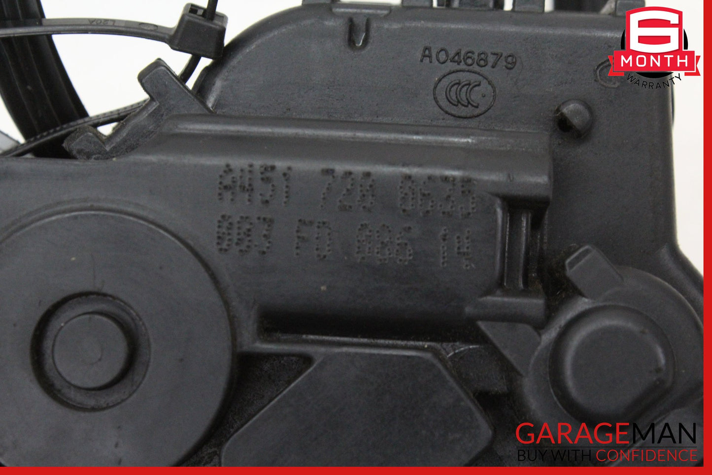 2008-2015 Smart Fortwo 451 Front Right Side Door Lock Actuator 4517200635 OEM