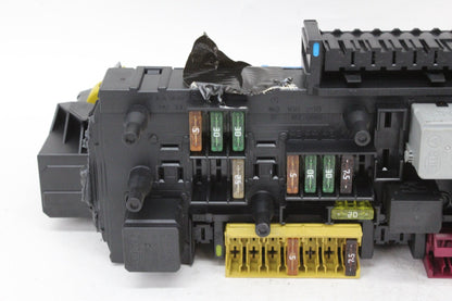 10-14 Mercedes-Benz C250 CDI W204 Rear Fuse Relay Box Module 2049060105