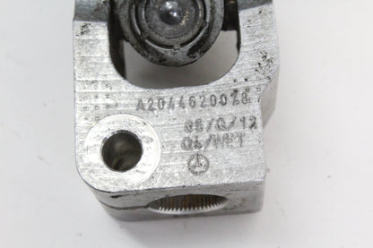 2012 - 2015 Mercedes-Benz C250 W204  Power Steering Shaft 2044620078 Genuine