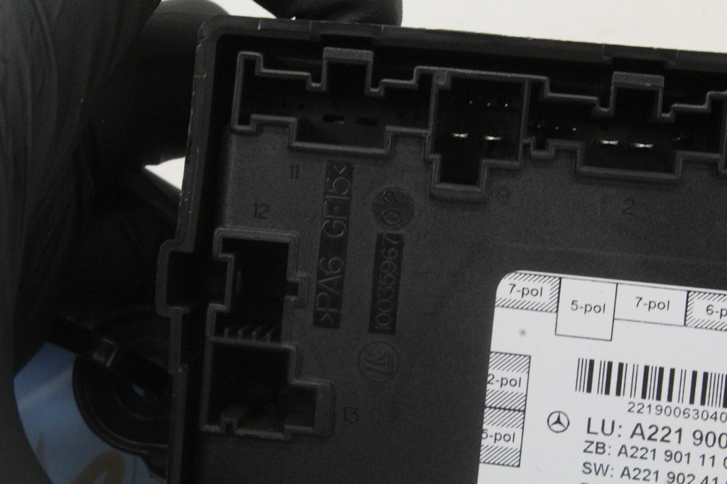 2007-2013 Mercedes-Benz S550 W221 Right Front Door Control Module 2219006304