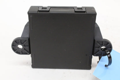 2008-2014 Mercedes C250 CDI W204 Left Rear Door Control Module 2129003906